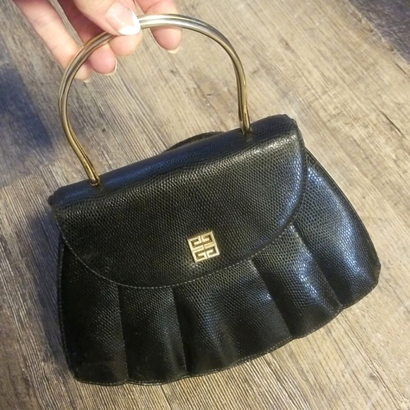 GIVENCHY Seashell RARE Reptile Black Leather Gold Top handle & Monogram Unique - Picture 1 of 17